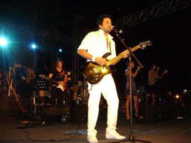 &Uuml;nl&uuml;lerin boyları ka&ccedil;? 54