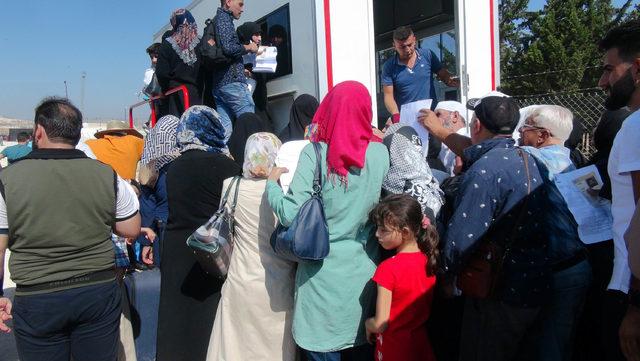 49 bin Suriyeli bayram için ülkesine gidiyor