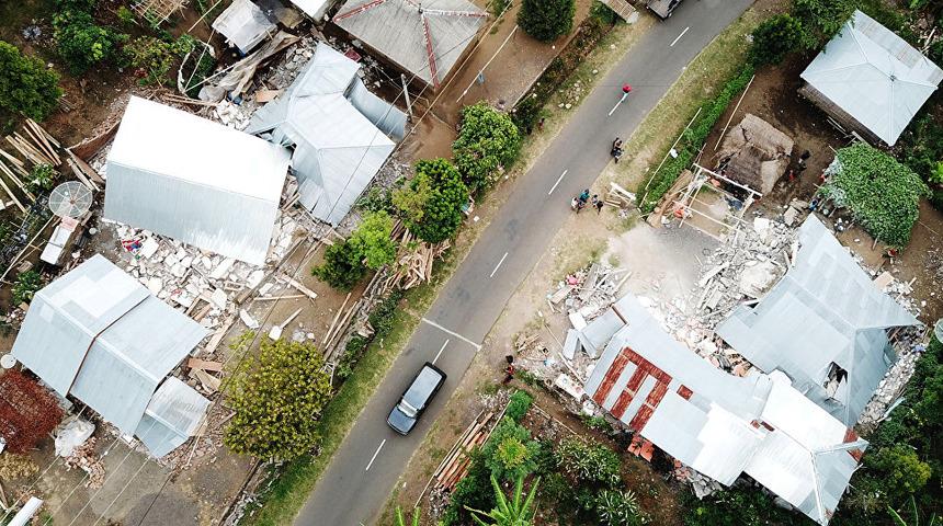 Son dakika! Endonezya'nın Lombok Adası'nda 6,8 büyüklüğünde deprem