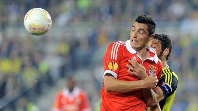 Oscar Cardozo'dan Benfica maçı öncesi Fenerbahçe'yi çıldırtacak sözler