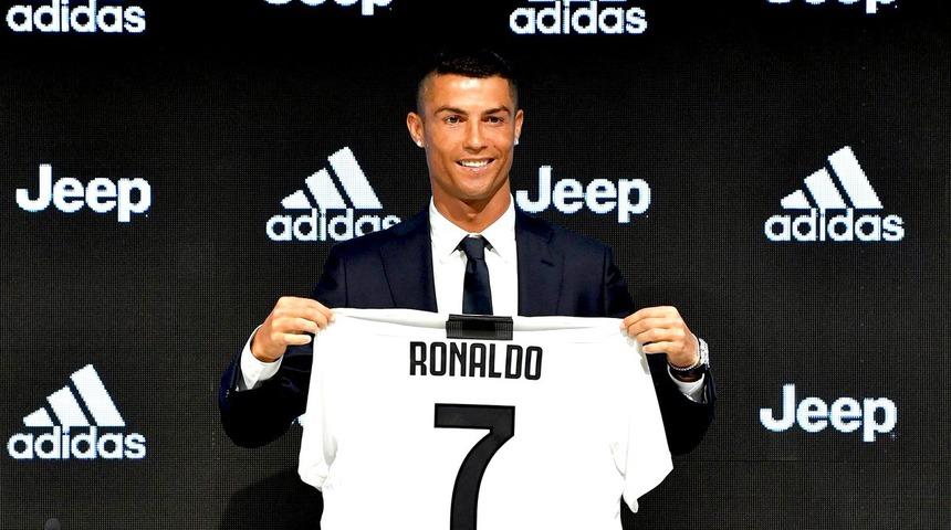 Juventus sadece Cristiano Ronaldo ile forma satış rekoru kırdı 