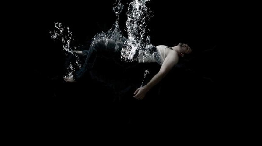 Bekarlığa veda partisinin sonu &ouml;l&uuml;mle bitti