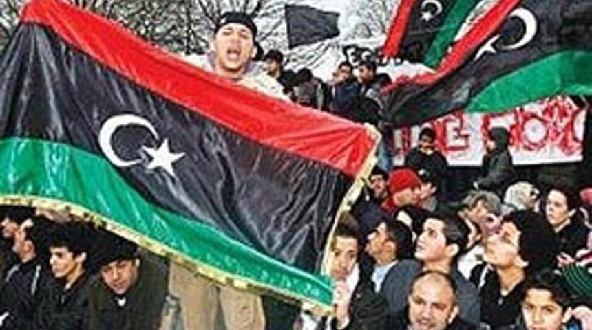 Kaddafi'yi korkutan Ayyıldız'ın sırrı!