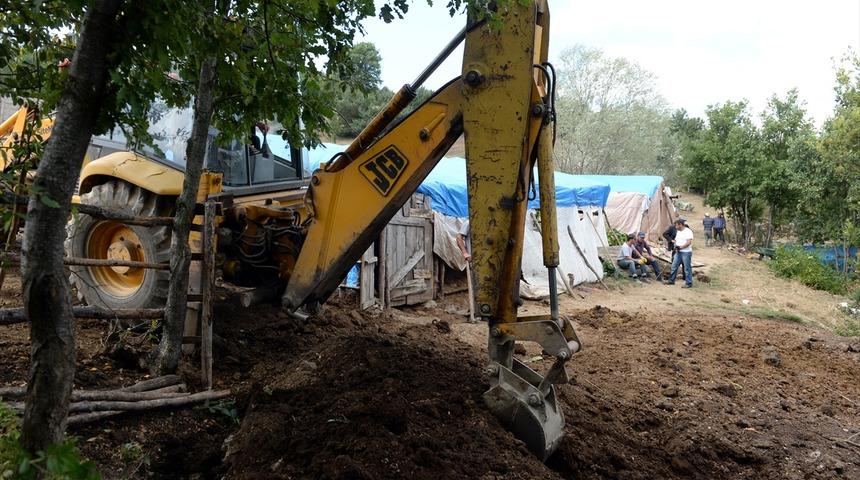 Minik Evrim'i arama çalışmaları sürüyor 