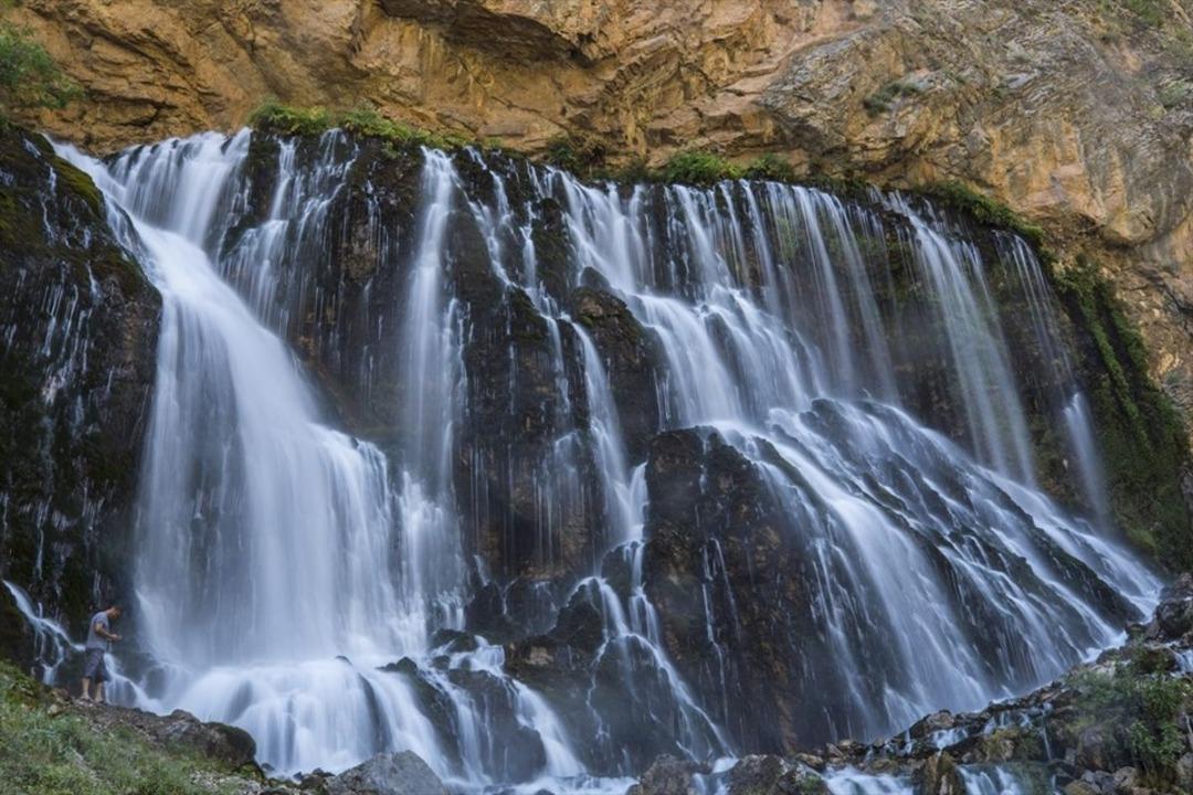 Kayseri'deki 'T&uuml;rkiye'nin Niagara'sı' Kapuzbaşı Şelaleleri 