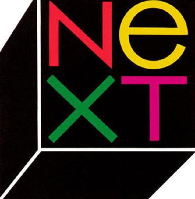 Steve Jobs öldü 25