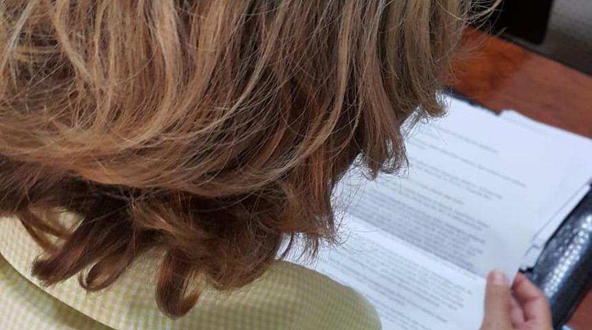 Bursa'da hiç evlenmeyen kadın nüfus müdürlüğüne gidince en büyük şoku yaşadı!