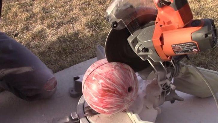 Bovling topunun içinde ne var?  G5