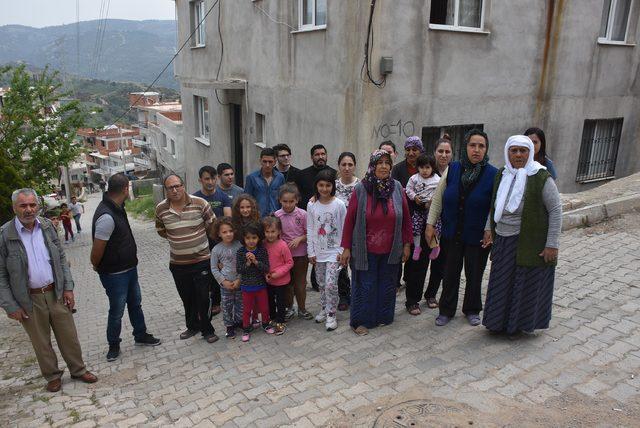 Kaçak elektrik kullandıklarını ihbar eden mahalleli, elektriğe kavuştu