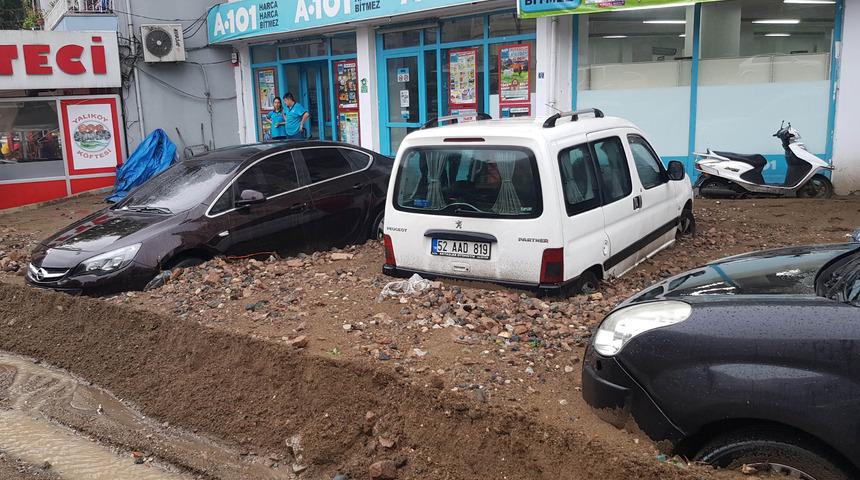 Fatsa'da sağanak; OSB su altında (2)