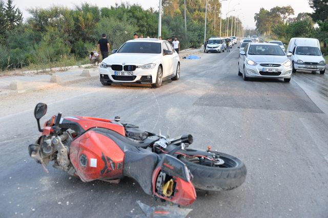 Adana'da motosiklet devrildi: 1 ölü, 1 yaralı