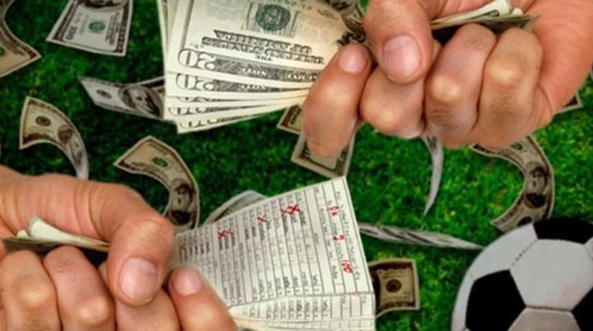 Lideri öğretmen olan bahis çetesi, muhtara bile bayilik vermiş! 