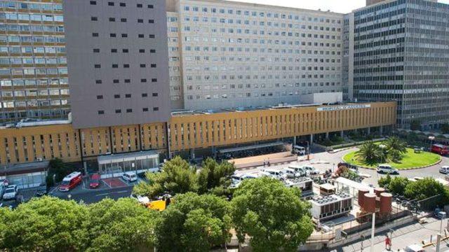 Korku filmi gibi! Hastaneyi istila ettiler