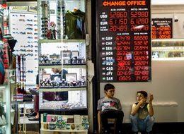 Türk Lirası'ndaki değer kaybı döviz borcu olan şirketleri nasıl etkiliyor?