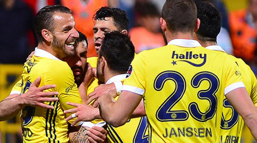 Fenerbahçe'ye Roberto Soldado müjdesi