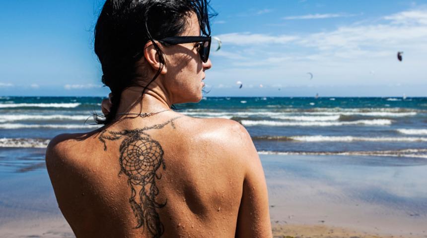 D&ouml;vme sildirme nasıl yapılır? D&ouml;vme sildirme sonrası iyileşme s&uuml;reci nasıl oluyor?