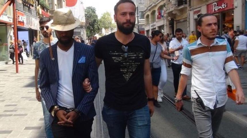 Dolarla ilgili bir söylenti yetti, polis hemen harekete geçti