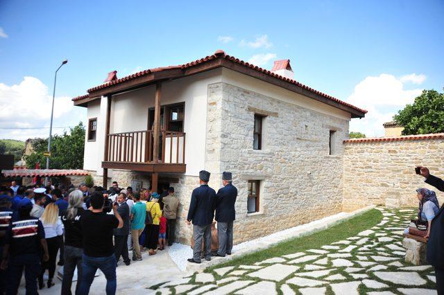 Çanakkale'de restore edilen 'Atatürk Evi Müzesi' ziyarete açıldı