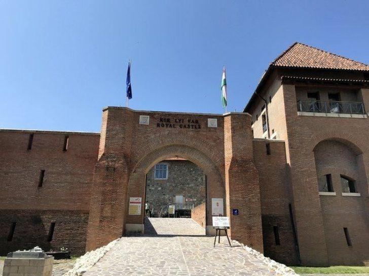 Budin'in anahtarı Estergon Kalesi G4