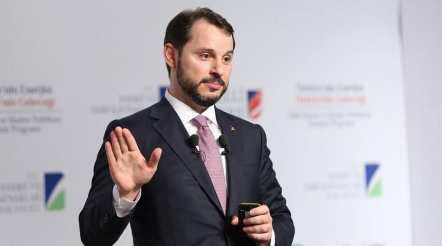 Bakan albayrak açıkladı! Döviz kuru rekabetçi görünüyor