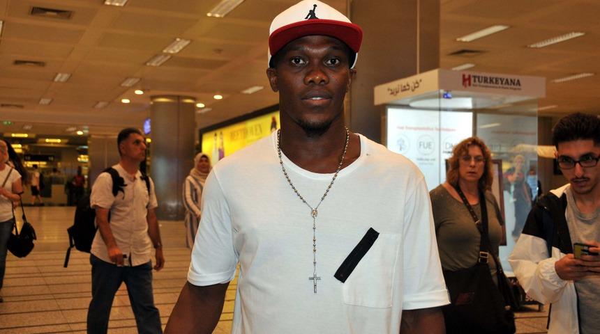 Trabzonspor'un anlaştığı Antony Nwakaeme İstanbul'a geldi!