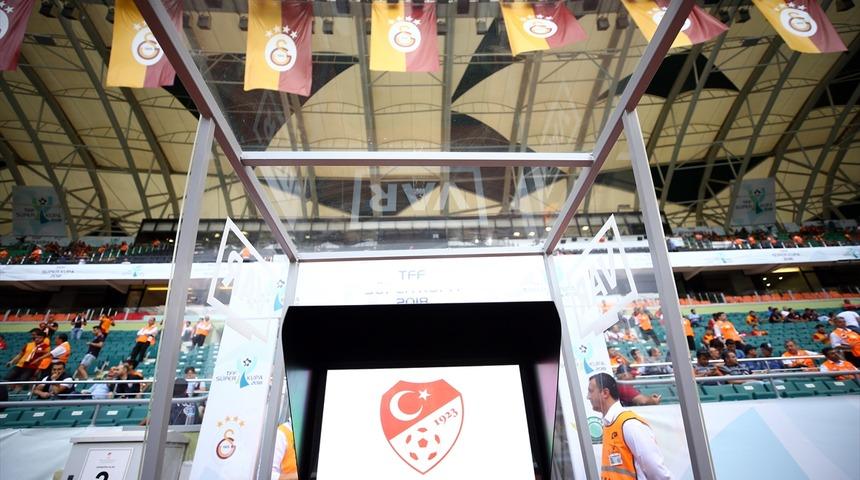 Fenerbahçe - Medipol Başakşehir maçında kesintiye uğrayan VAR sistemi için TFF'den açıklama!