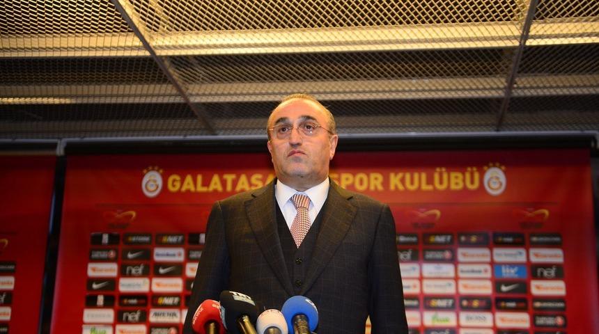 Abdurrahim Albayrak'tan Dursun &Ouml;zbek'e u&ccedil;ak g&ouml;ndermesi!