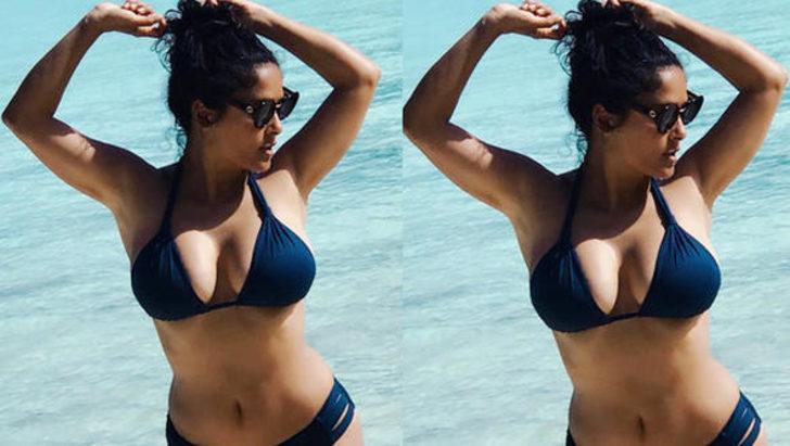 Salma Hayek yıllara meydan okuyor G1