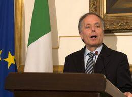 İtalya Dışişleri Bakanı'ndan Türkiye ile dayanışma mesajı ve euro uyarısı