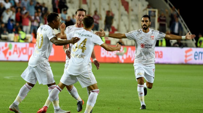 Demir Grup Sivasspor 1 - 0 Aytemiz Alanyaspor (Maç özeti)