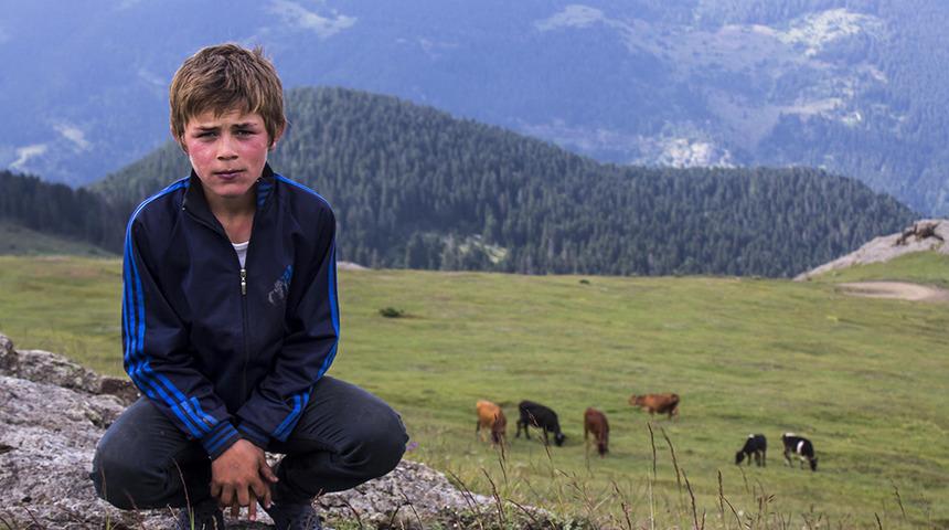 Trabzonspor kale arkası tribününe Şehit Eren Bülbül'ün ismini verdi!