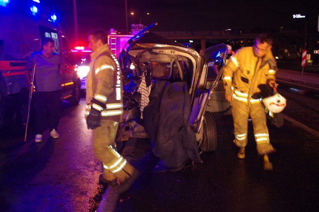 Maltepe'de trafik kazası: 1 ölü, 1'i ağır 2 yaralı