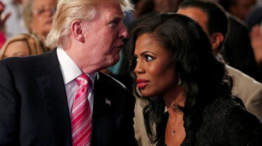 Beyaz Saray'ı sarsan iddia! Trump, sus payı olarak aylık 15 bin dolar teklif etti