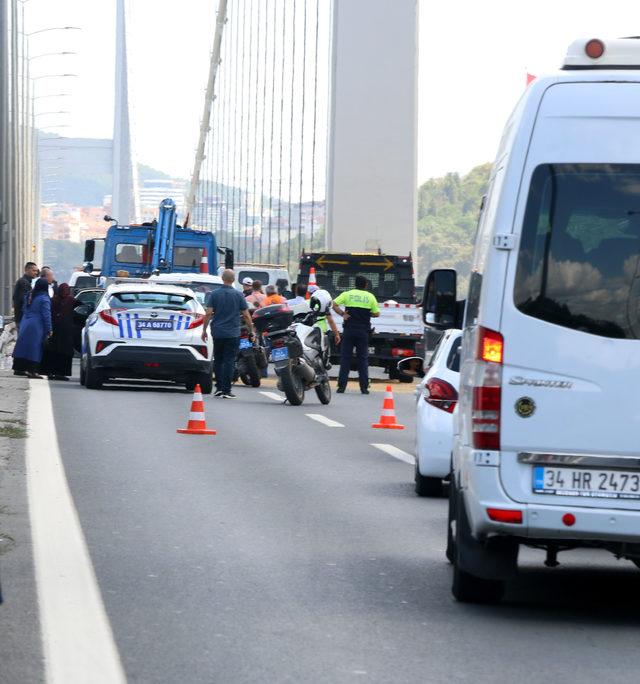 FSM girişindeki kaza trafiği kilitledi