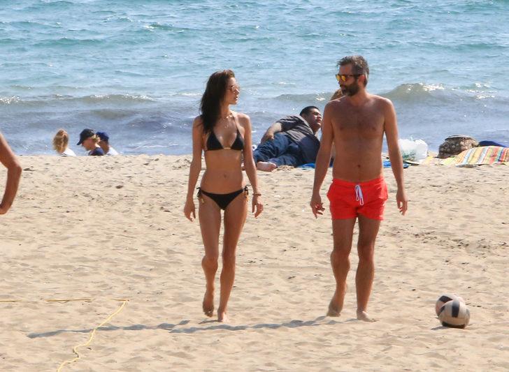 Siyah bikinisiyle mest etti!  G5