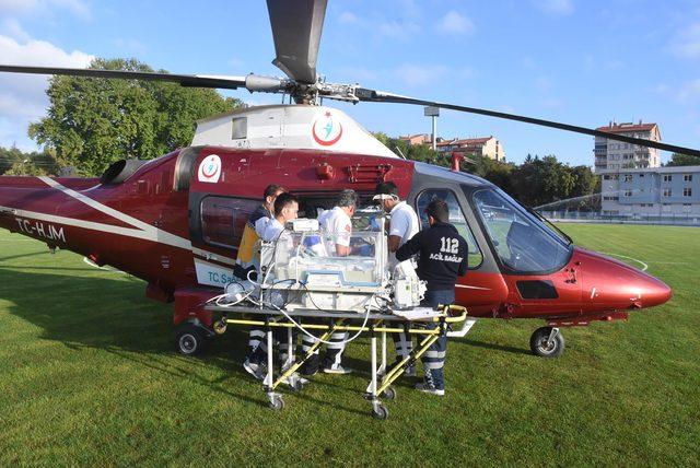 4 günlük bebek, ambulans helikopterle sevk edildi