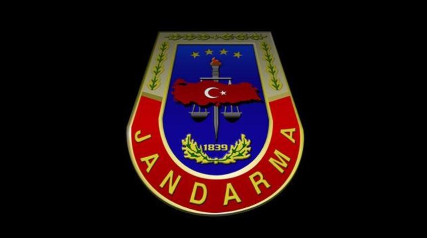 Jandarma Genel Komutanlığında 34 subay emekliye sevk edildi