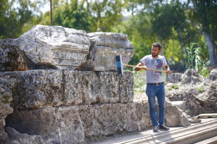 İlk kadın başkanın anıt mezarı günyüzüne çıkarılıyor  G3