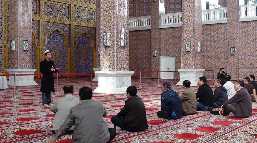 Çin'de cami isyanı: Yıktırmayız!