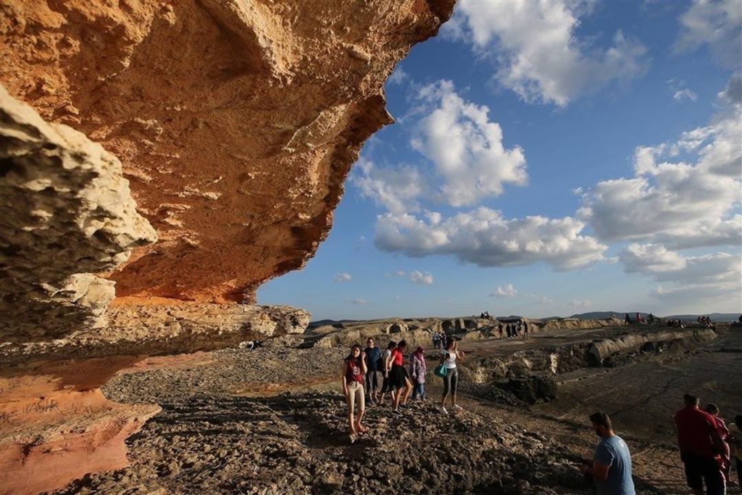 Kocaeli'nin doğa harikası Pembe Kayalar 