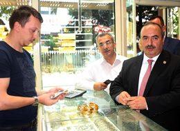 Kırıkkaleli iş insanı, 11 bin dolar ile yarım kilo altın bozdurdu