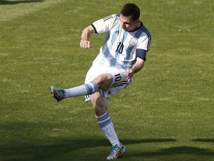  Bugün 13 Ağustos Solaklar Günü  G5