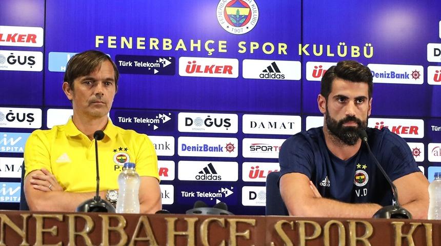Phillip Cocu: Taraftarlarımızla birlik olmaya mecburuz!