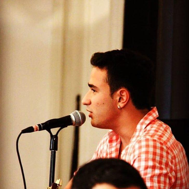 Gökçe Bahadır'a Yunan sevgili G3