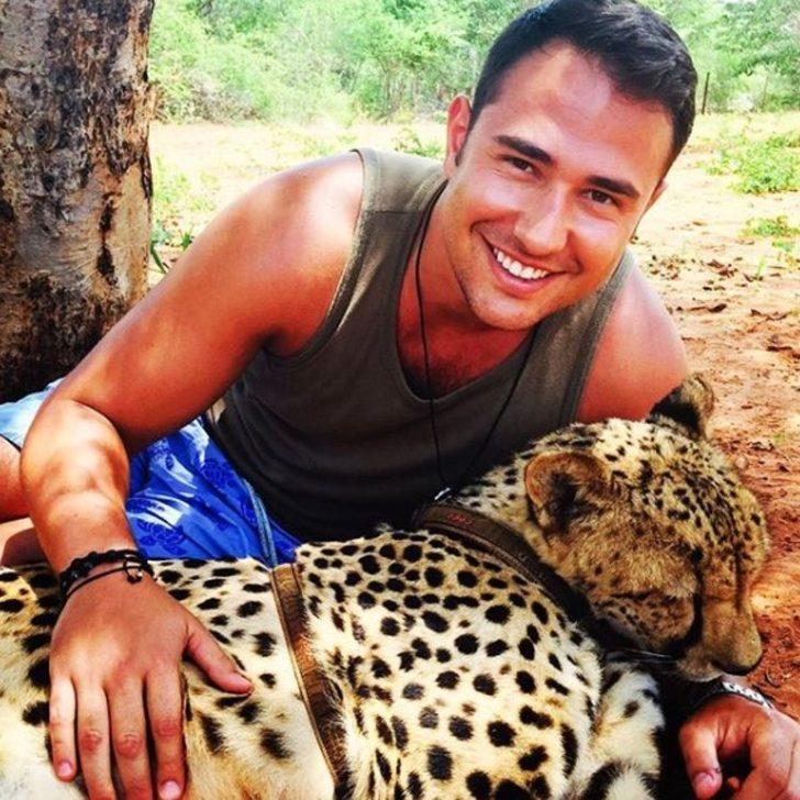 Gökçe Bahadır'a Yunan sevgili G4