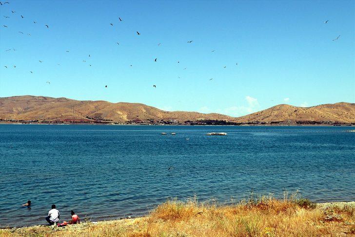 Hazar Gölü'nden Batık Şehir çıktı!  G2
