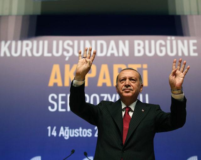 Erdoğan: Ekonomik tetikçilere en güzel cevap, işimize dört elle sarılmak olacaktır