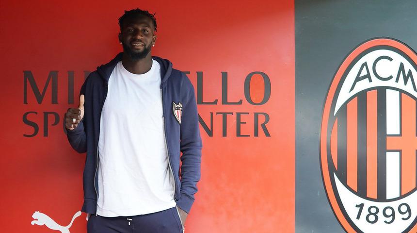 Milan, Chelsea'den Tiemoue Bakayoko'yu 1 yıllığına kiraladı