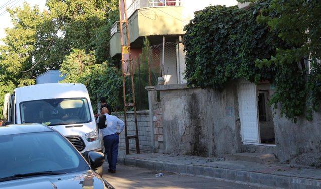 Batman'da evde patlama: 2'si ağır, 4 çocuk yaralı (2)