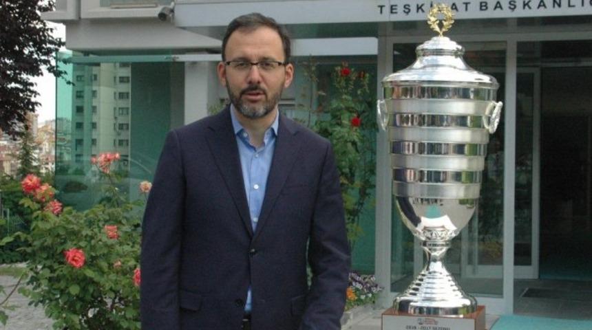 Mehmet Muharrem Kasapoğlu: Kadık&ouml;y'de atmosfer &ccedil;ok g&uuml;zeldi!